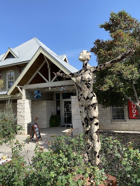 Inspired Minds Art Center - Photo 5