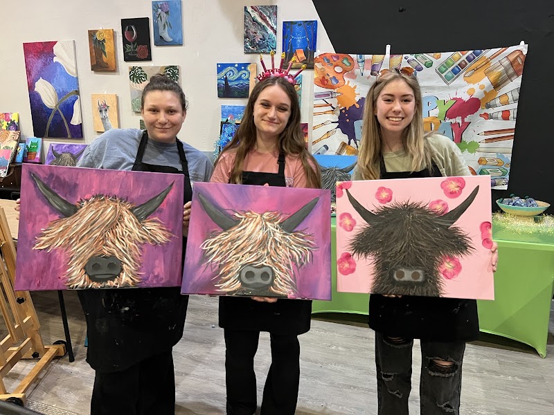 Bespoke Art Studio - Photo 5