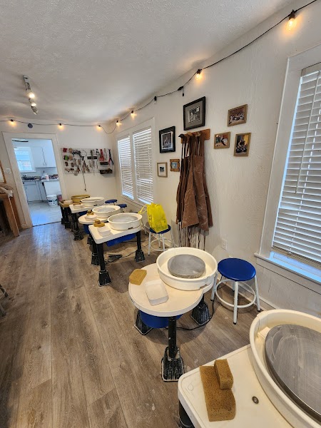 Oak Cliff Pottery - Photo 3