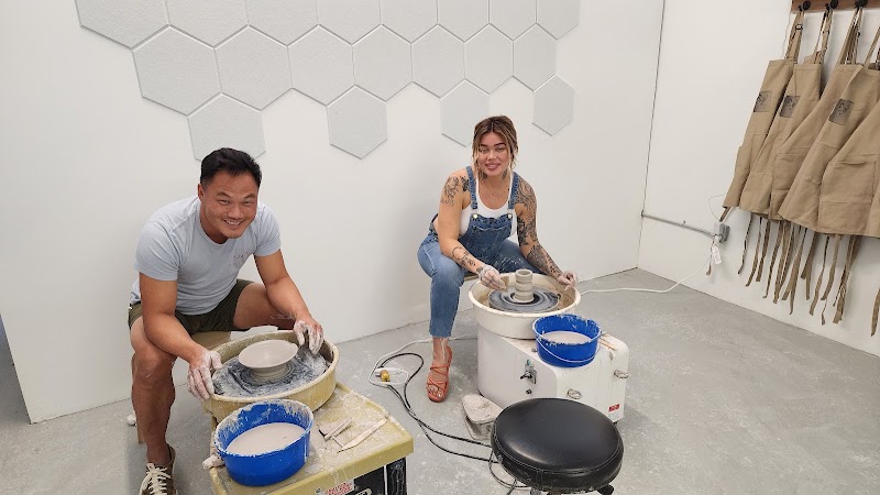 Blue Dog Ceramics - Photo 2