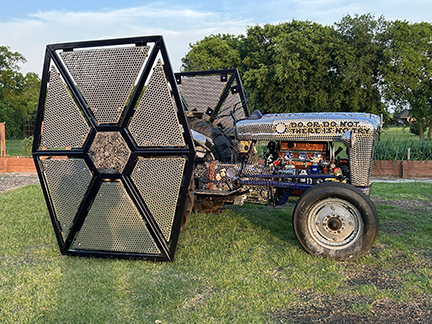 Barbara Dybala at Hidden Mosaic Studio - Photo 3