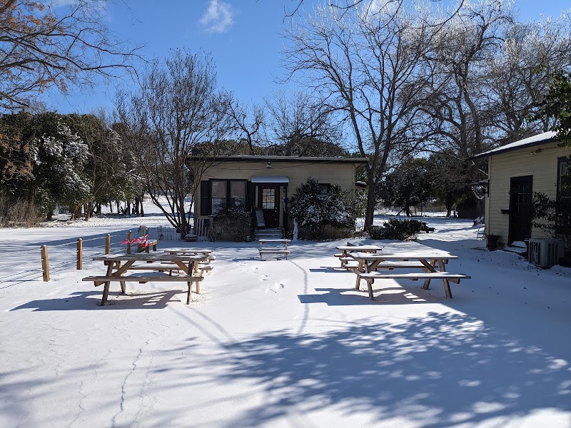 Gina Marie’s Art Studio - Photo 2