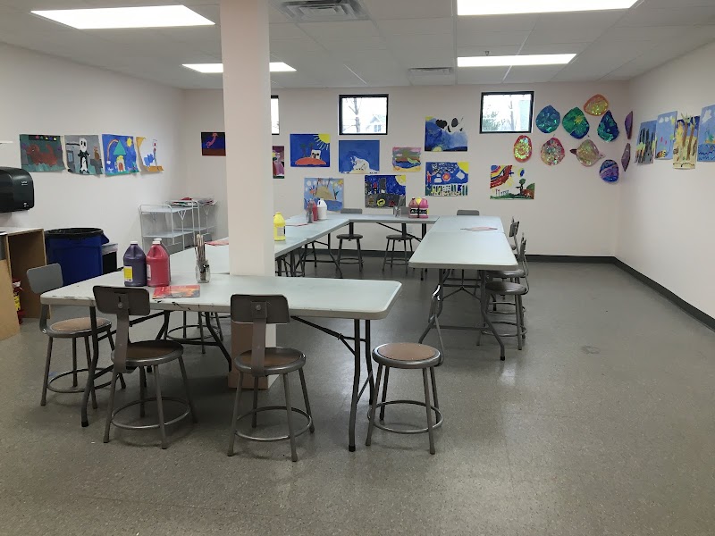 One River School of Art + Design - Photo 4