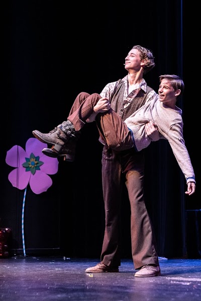 New Braunfels Performing Arts - Photo 2