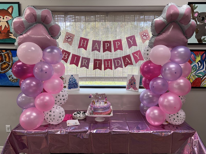 Paint & Bubbles Studio - Photo 5