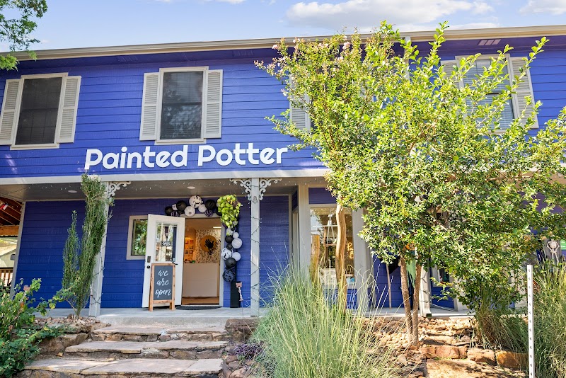 The Painted Potter Studio - Photo 2