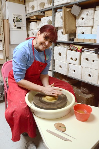 The Ceramic and Pottery Center - Photo 5