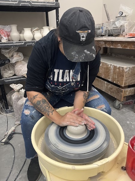 Don's Pottery Shop - Photo 4