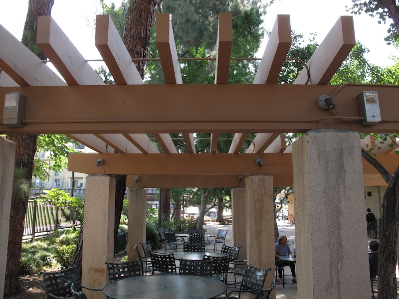 Pasadena Senior Center - Photo 4