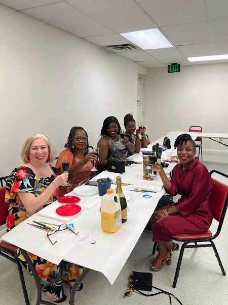 Sugar Land Art Center & Gallery - Photo 4